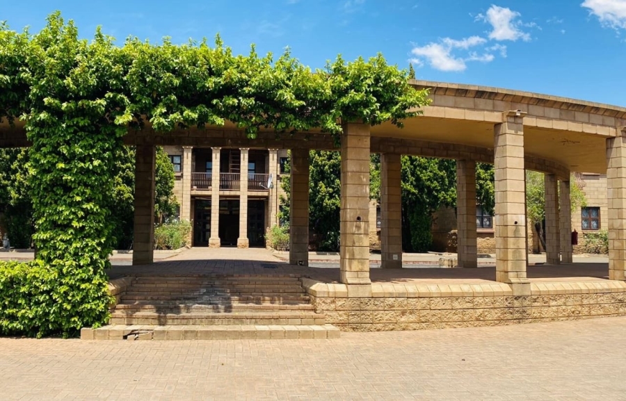 1 Bedroom Property for Sale in Brandwag Free State